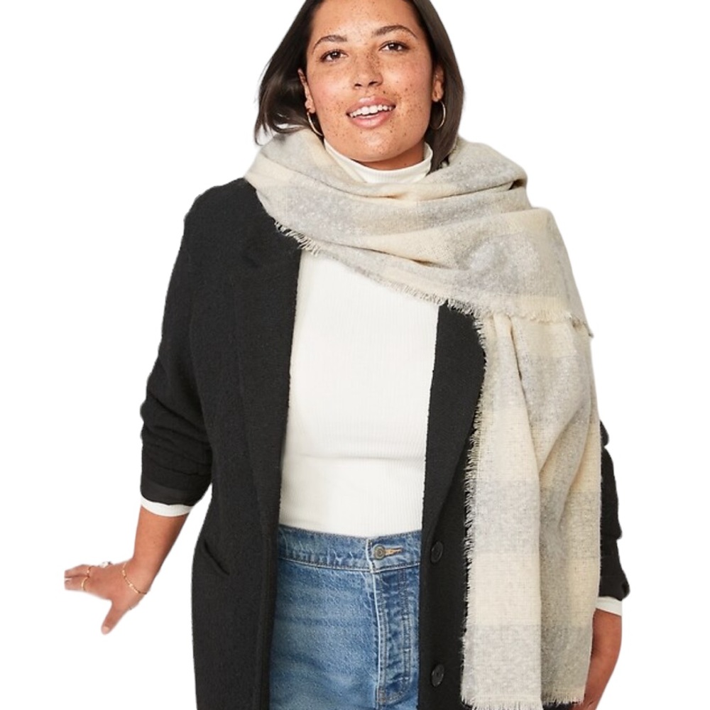 Old Navy Plaid Flannel Blanket Scarf